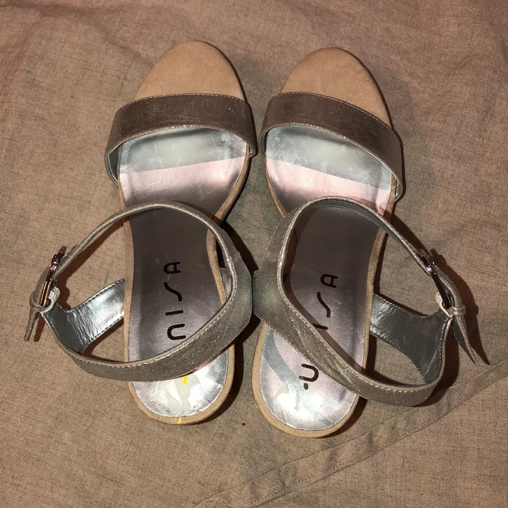 Unisa Lanzer Silver Metallic Wedge